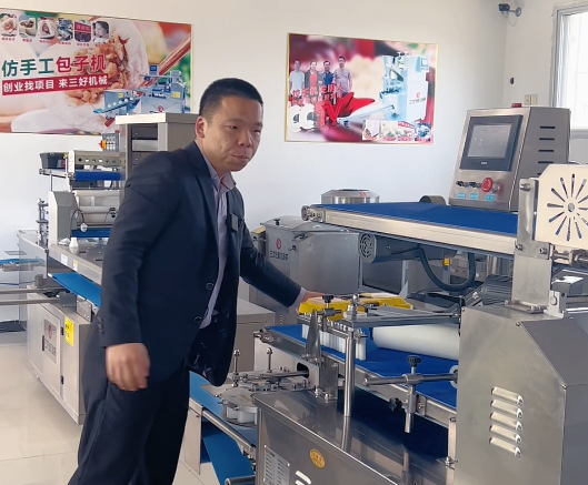 包子機好不好用？對操作者有什么要求？
